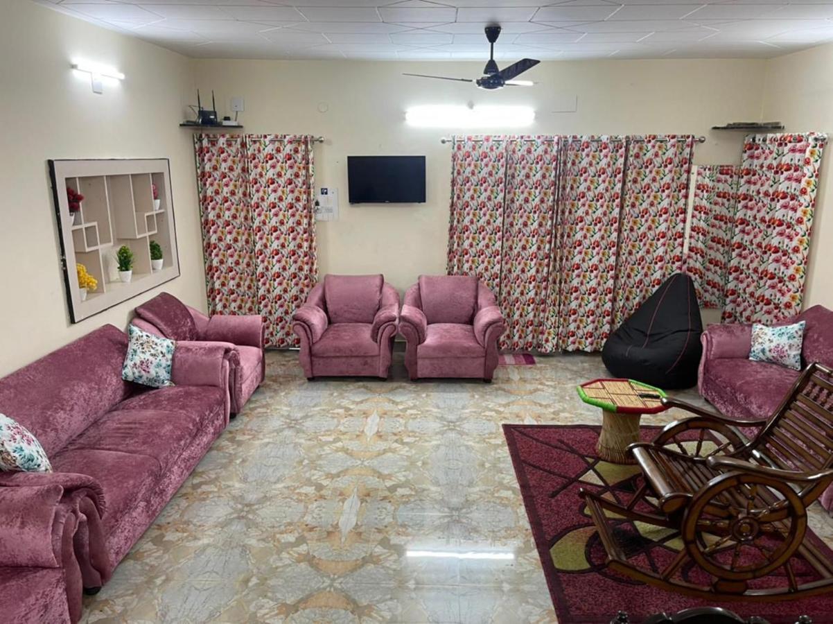 Dhairya'S Villa Home Away From Home Jammu Exterior photo